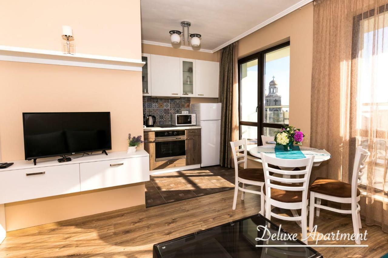 Apartment Cathedral Deluxe Varna Exterior foto