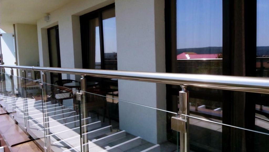 Apartment Cathedral Deluxe Varna Exterior foto